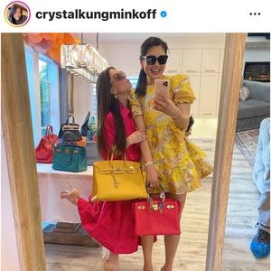 Elliatt
Progressive Puff-Sleeve Minidress